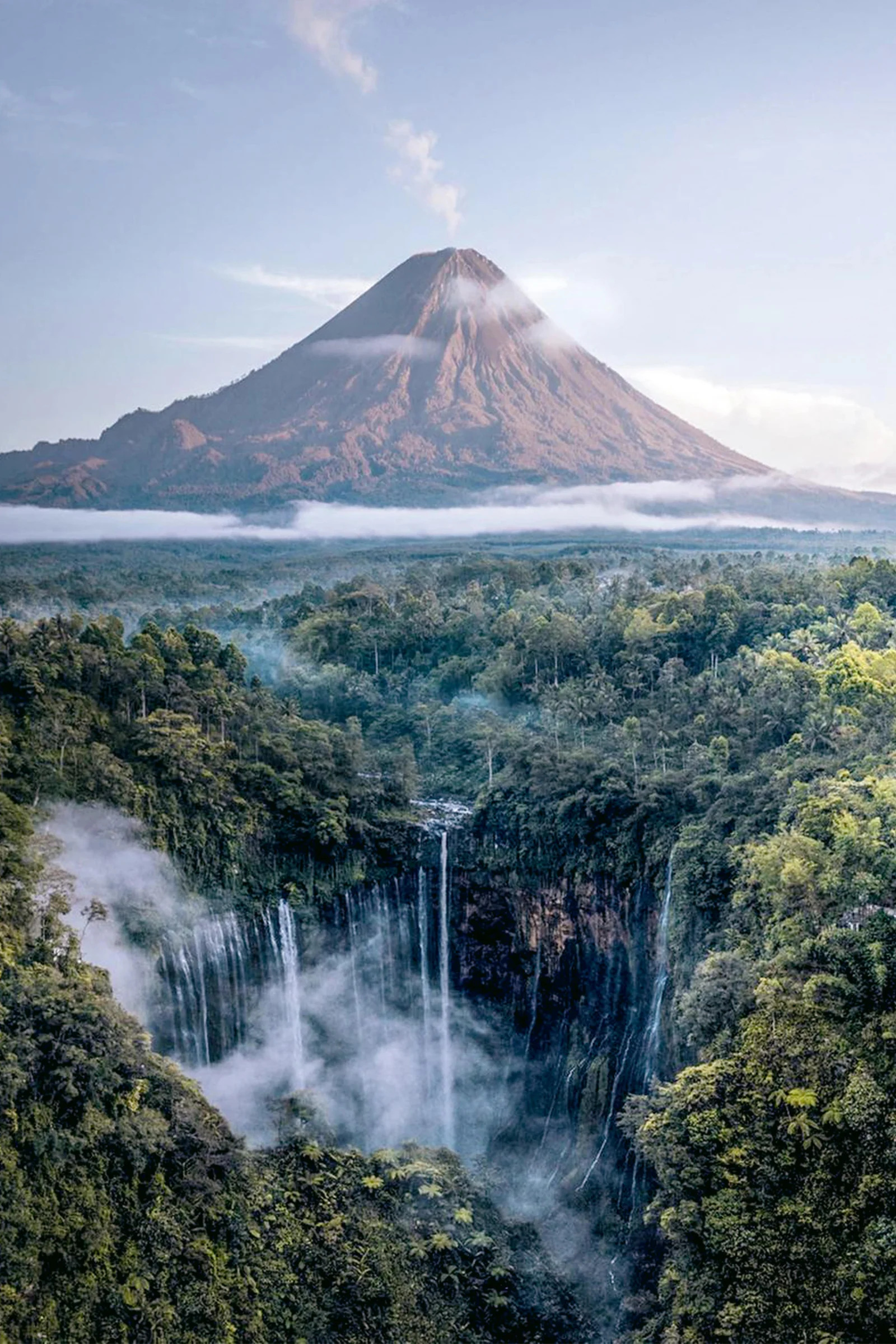 Surabaya-Tumpak Sewu 1 day Tour